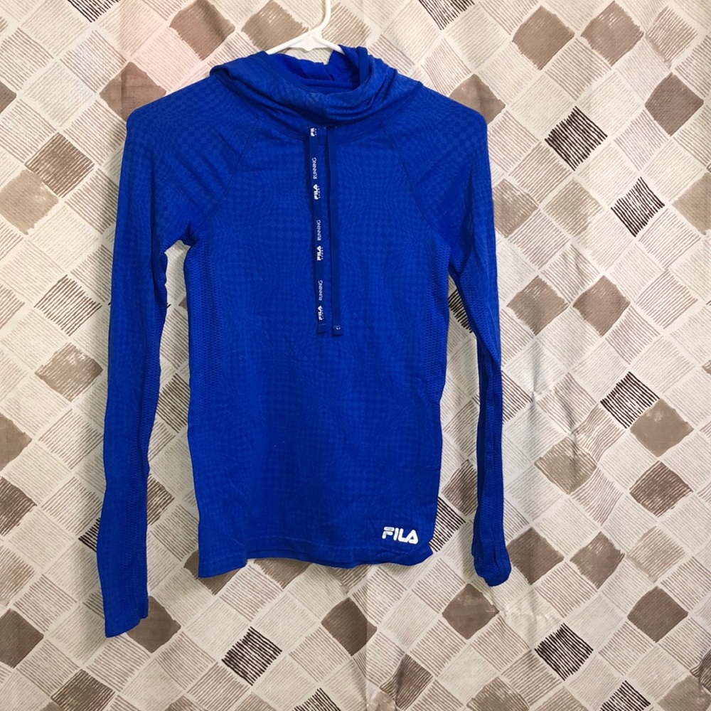 XS FILA running long sleeve shirt